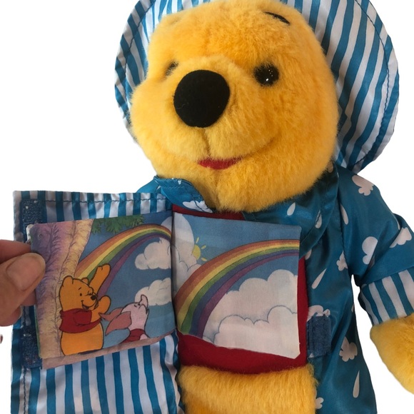 Vtg Winnie The Pooh Bear Read N Cuddle Toy Plush Blue Raincoat Colorful Day Book - Picture 8 of 14